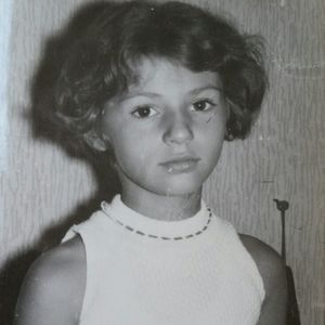 Meet your Posher, Irena